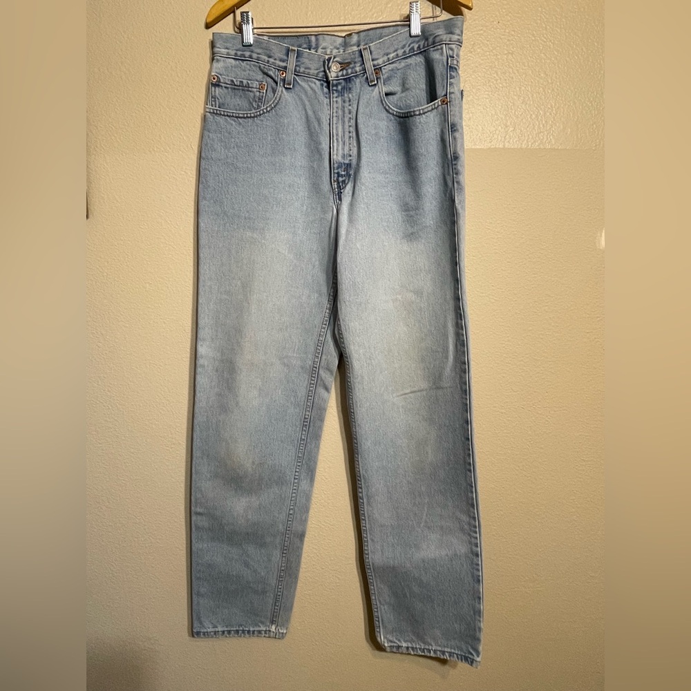 Levi’s men’s Classic Light Blue Straight Men's Jeans 32x33